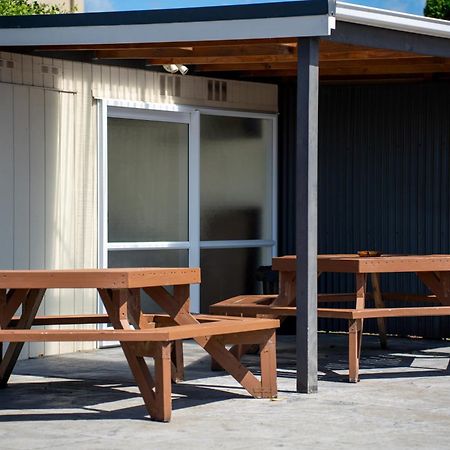 Tahoraiti Viking Lodge Motel מראה חיצוני תמונה