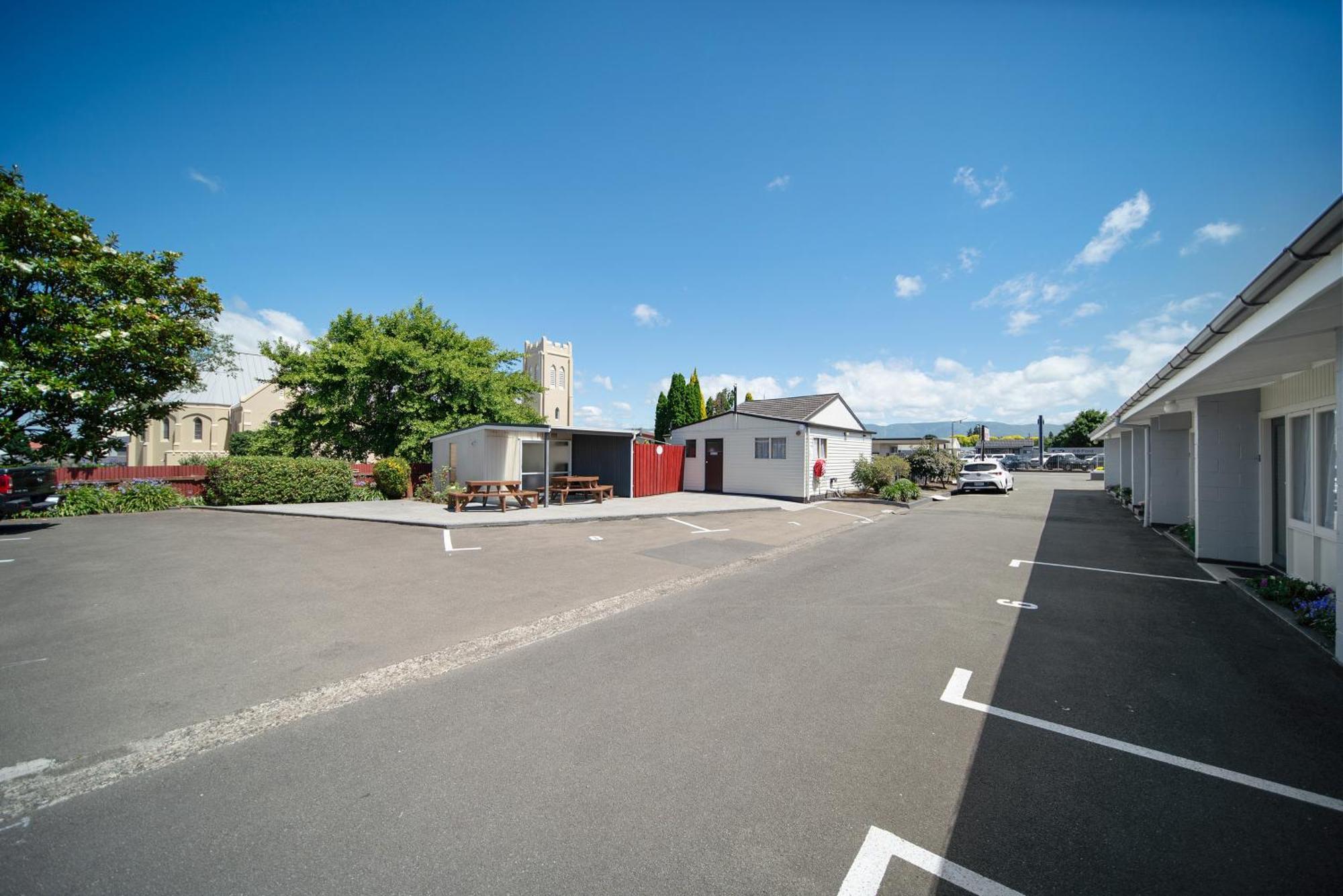 Tahoraiti Viking Lodge Motel מראה חיצוני תמונה