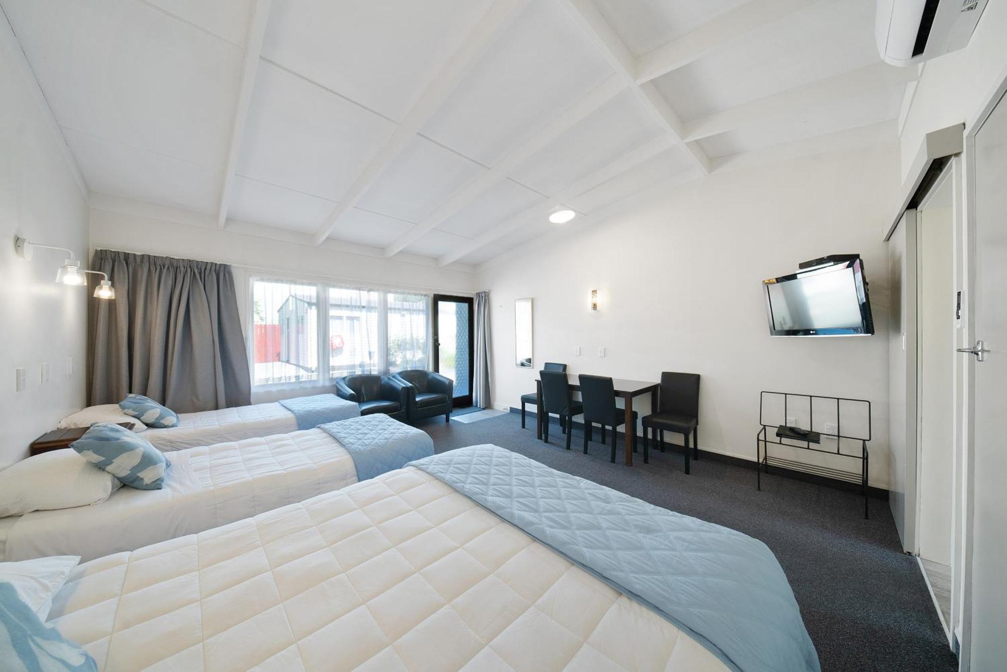 Tahoraiti Viking Lodge Motel חדר תמונה